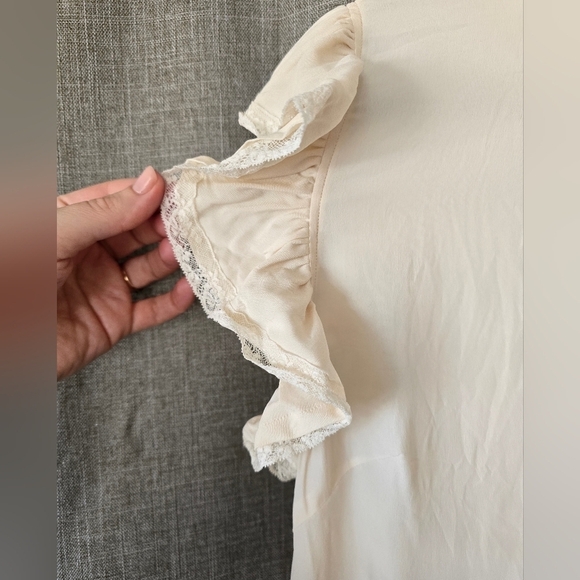 Philosophy de Lorenzo Serafini Silk Blouse Womens 4 Cream Ivory Ruffles Pearls - Picture 2 of 7